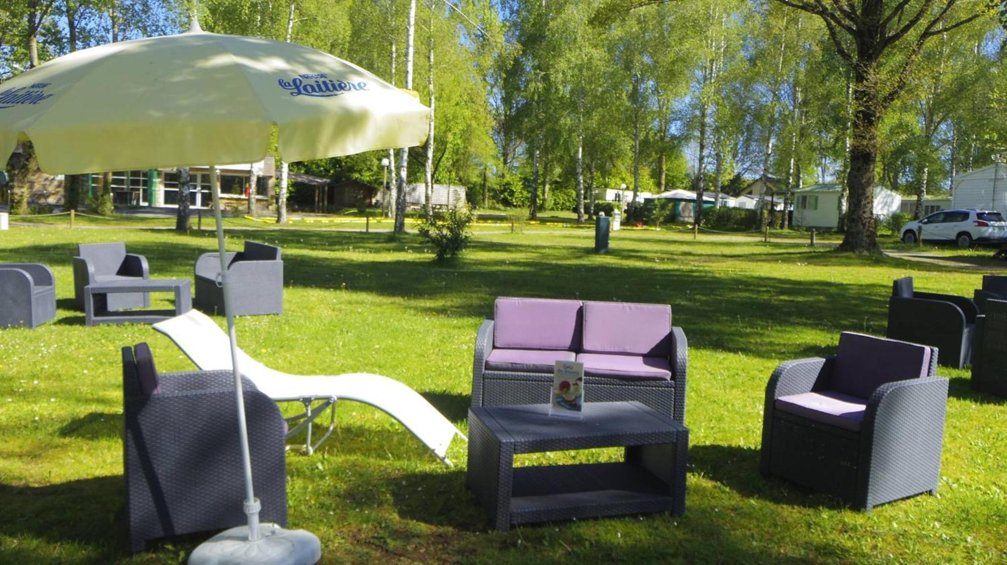 Camping Les Cantarelles Alrance Exterior foto